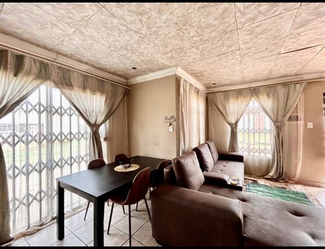 3 BEDROOM HOUSE FOR SALE IN AMANDASIG